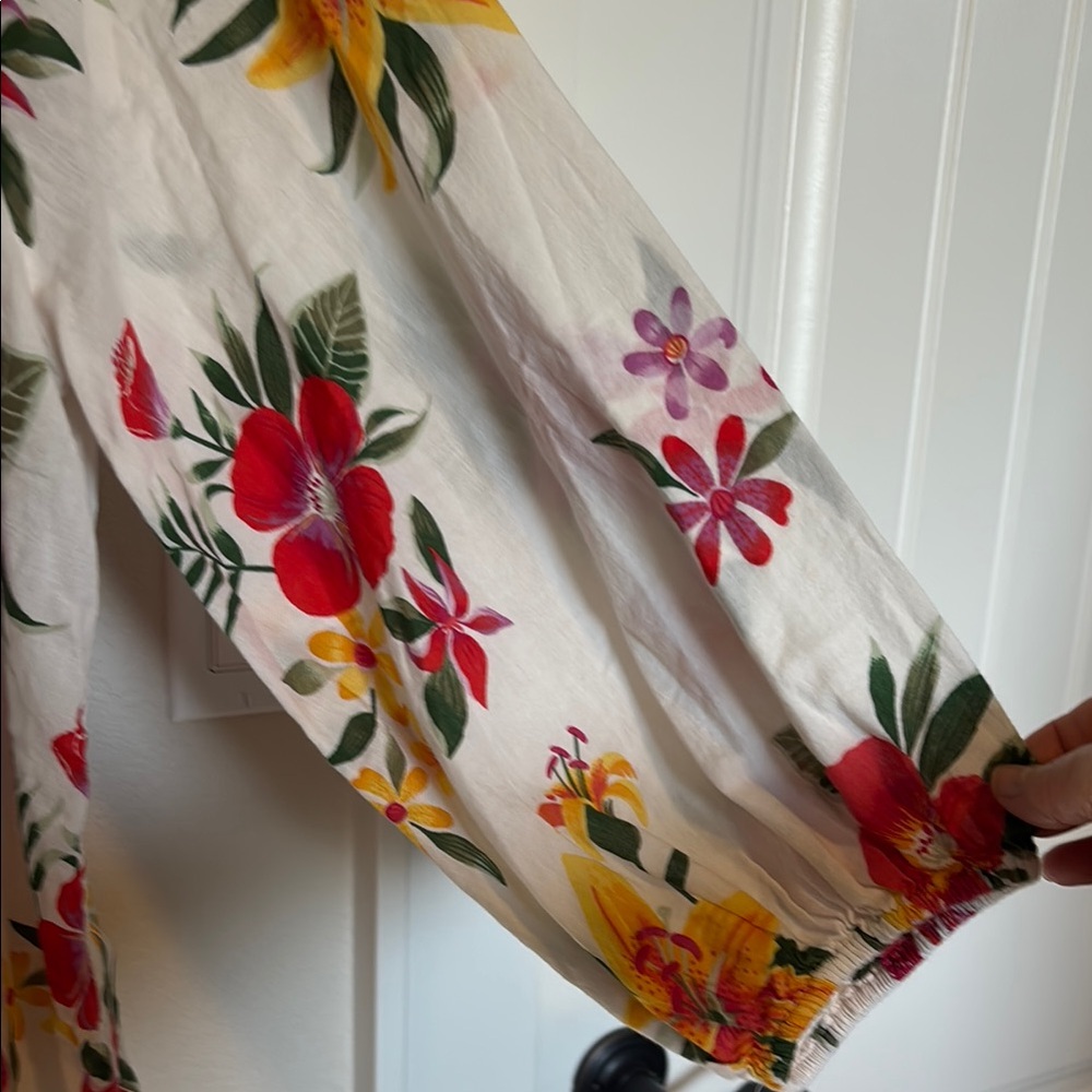 Old‎ Navy Floral Print Women's Peasant Top, Boho, Beachy - Picture 4 of 5